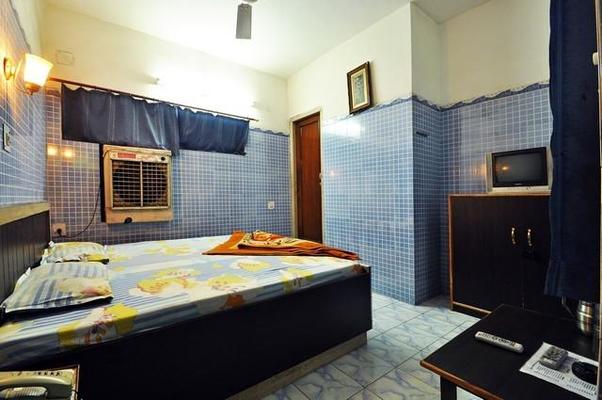 Embassy Hotel